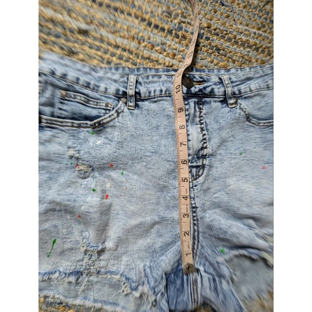 Light Wash High Rise Distressed Paint Splatter Denim Shorts 14 Y2K Festival Indi